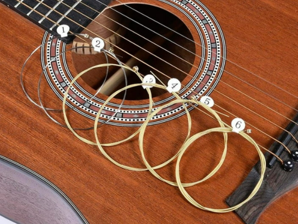 Techno TEGS-58 Electric Guitar Strings, Steel and Synthetic Core, Light Beige, 010-046 Gauge, 6-String Set for Professional Musicians